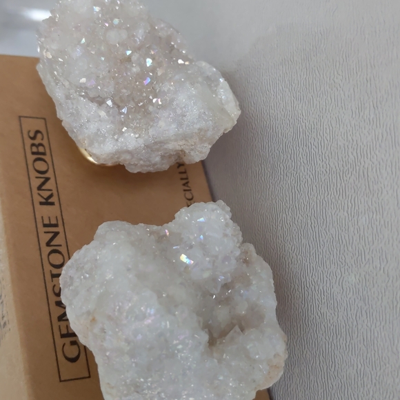 Gemstone Knobs - Picture 3 of 8